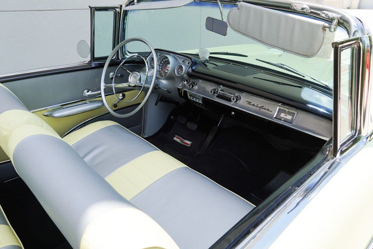 Chevrolet-Bel-Air150210-1957-35