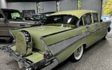 Chevrolet-Bel-Air150210-1957-4-Door-Sedan-3