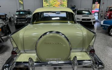 Chevrolet-Bel-Air150210-1957-4-Door-Sedan-4