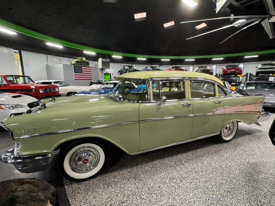 Chevrolet-Bel-Air150210-1957-4-Door-Sedan-6