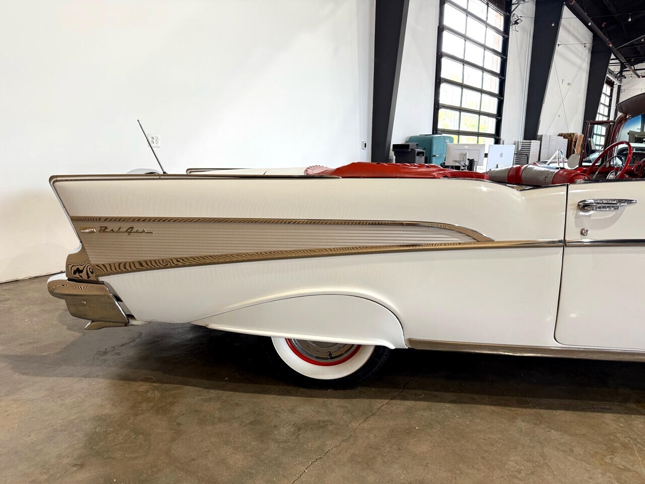 Chevrolet-Bel-Air150210-1957-Classic-Car-13