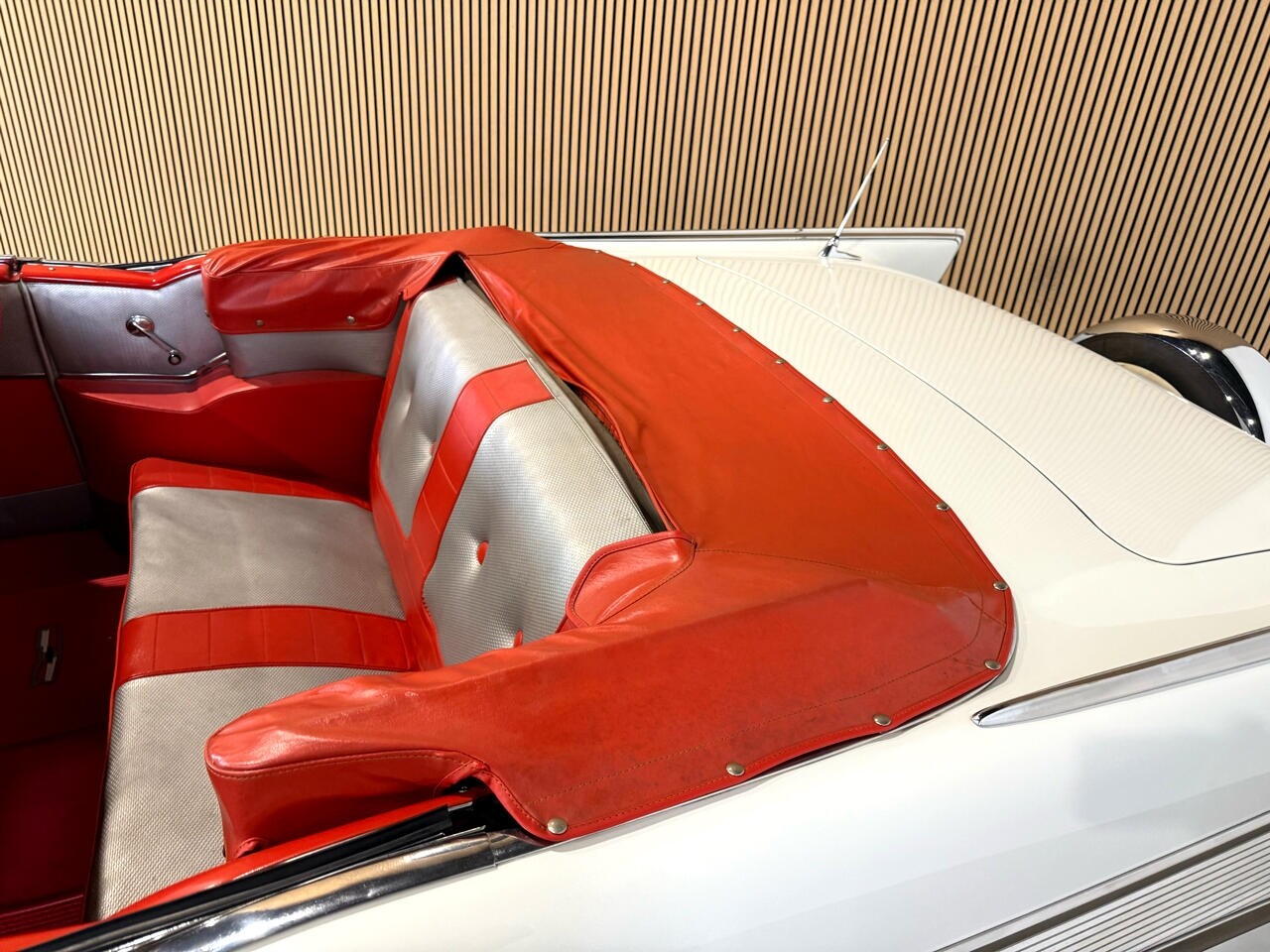Chevrolet-Bel-Air150210-1957-Classic-Car-27