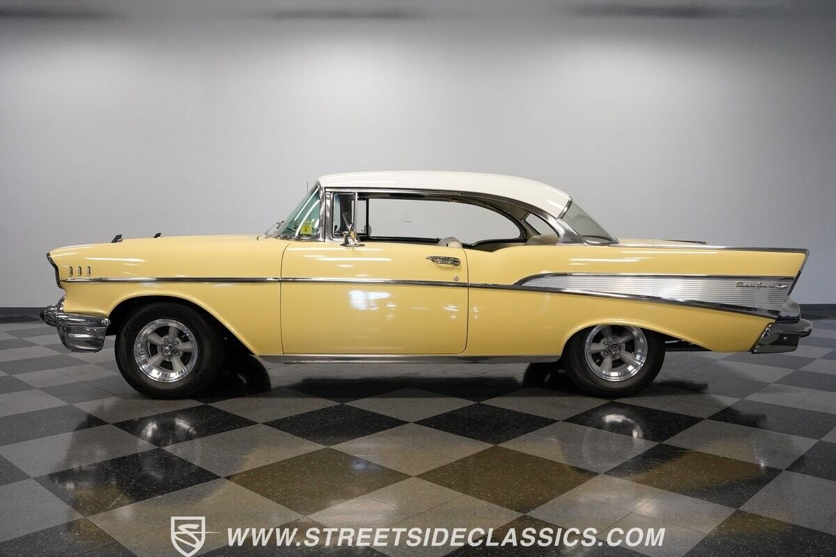 Chevrolet-Bel-Air150210-1957-Hardtop-2