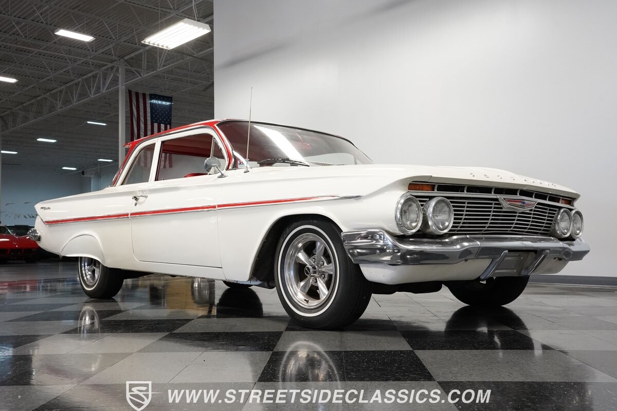 Chevrolet-Bel-Air150210-1961-Sedan-34