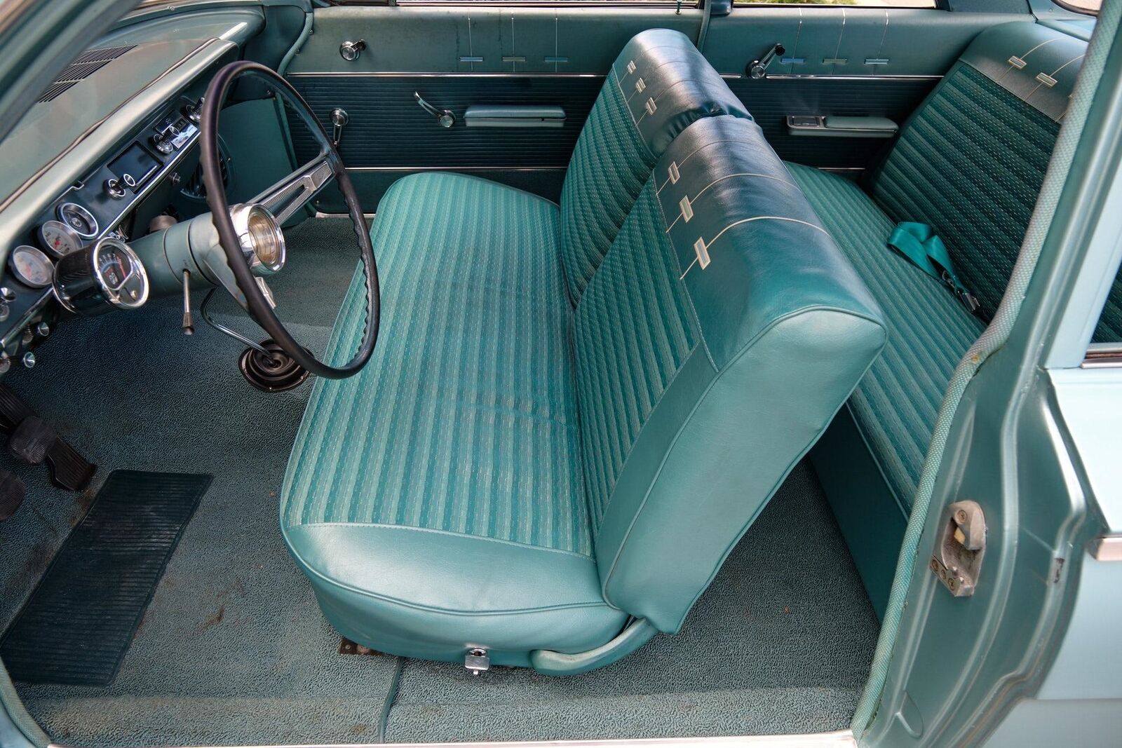 Chevrolet-Bel-Air150210-1962-2-Door-11