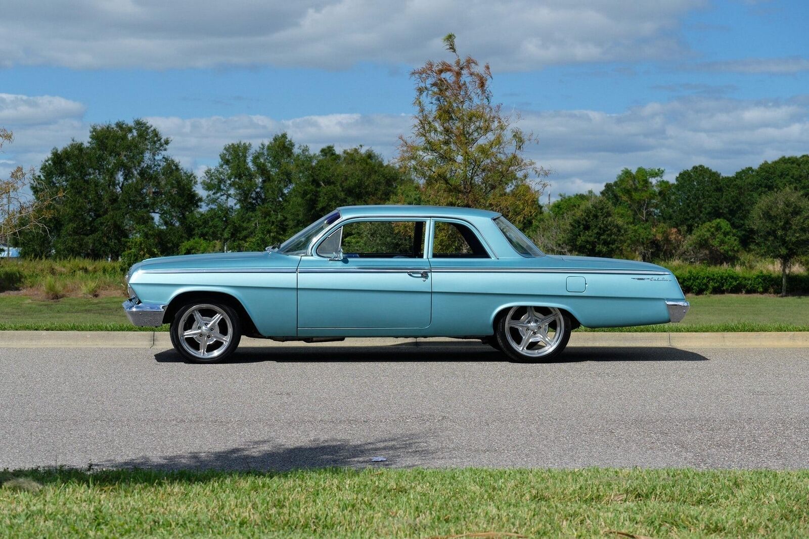 Chevrolet-Bel-Air150210-1962-2-Door-3