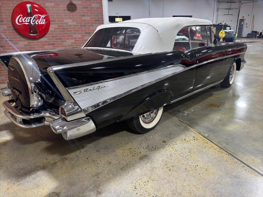 Chevrolet-Bel-air-1957-black-2