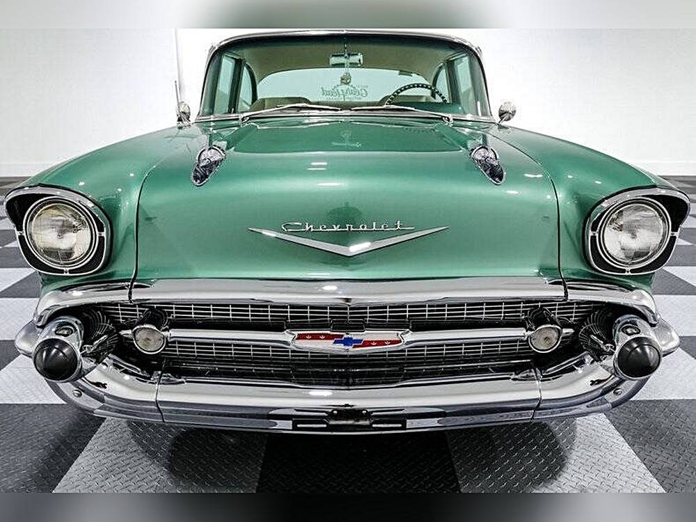 Chevrolet-Bel-air-1957-custom-1