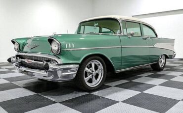 Chevrolet-Bel-air-1957-custom-2