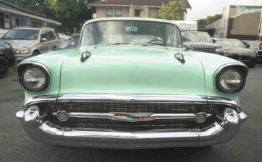 Chevrolet-Bel-air-1957-green