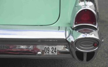 Chevrolet-Bel-air-1957-green-8