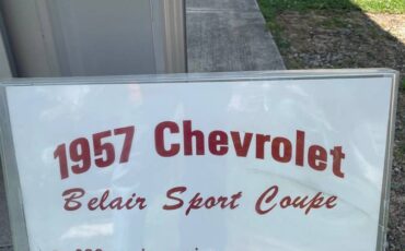Chevrolet-Bel-air-1957-red-10