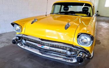 Chevrolet-Bel-air-210-1957-yellow-1