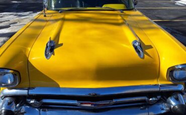 Chevrolet-Bel-air-210-1957-yellow-22