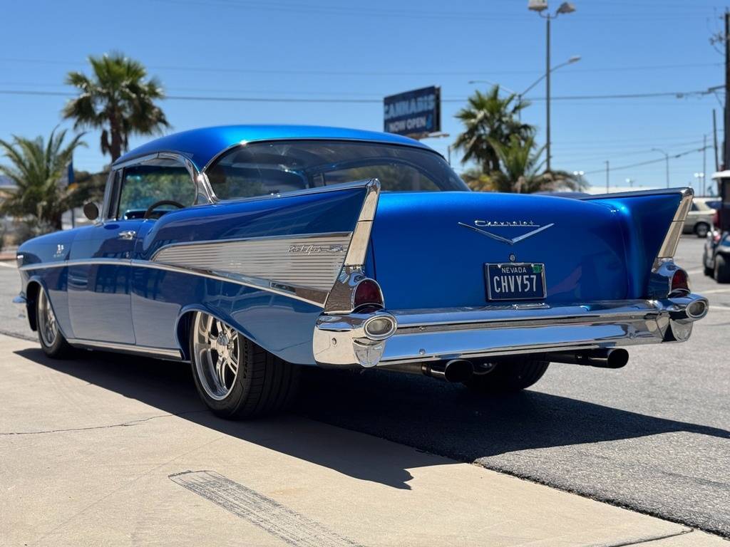 Chevrolet-Bel-air-prostreet-rest-1957-blue-10