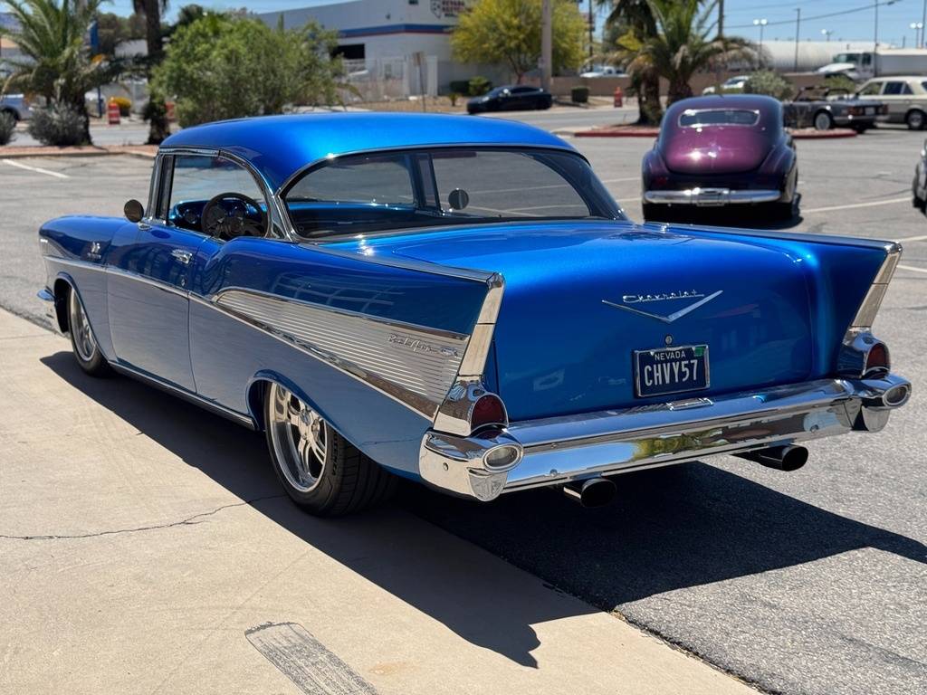 Chevrolet-Bel-air-prostreet-rest-1957-blue-11