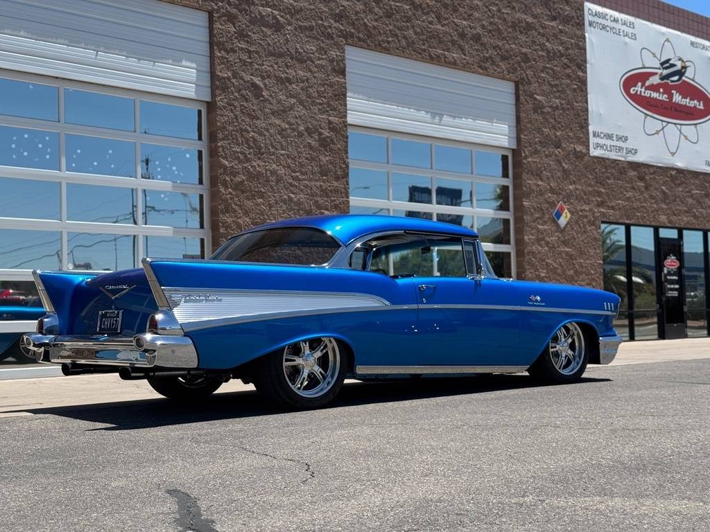Chevrolet-Bel-air-prostreet-rest-1957-blue-7