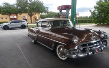 Chevrolet-Belair-1953-brown-1