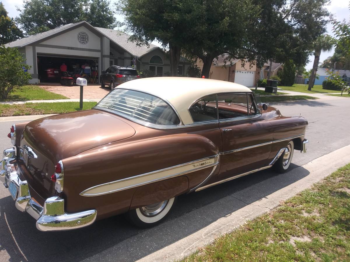 Chevrolet-Belair-1953-brown-2