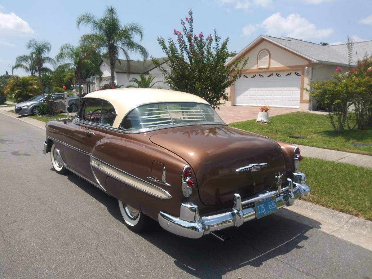 Chevrolet-Belair-1953-brown-3