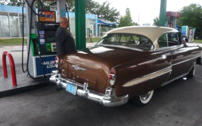 Chevrolet Belair  1953 brown