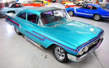 Chevrolet-Biscayne-1960-Coupe-1