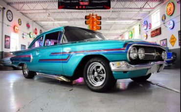 Chevrolet-Biscayne-1960-Coupe-2