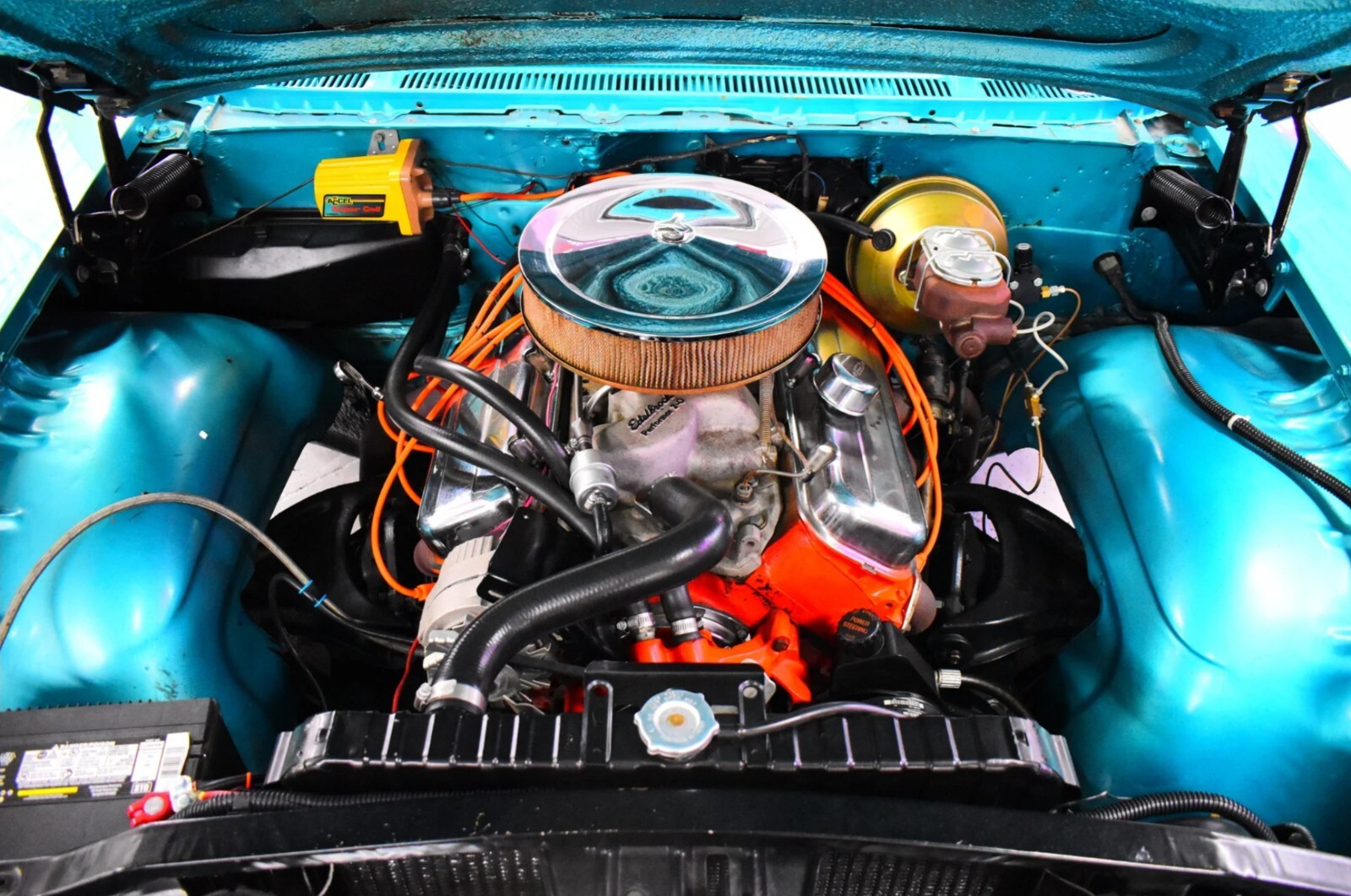 Chevrolet-Biscayne-1960-Coupe-28