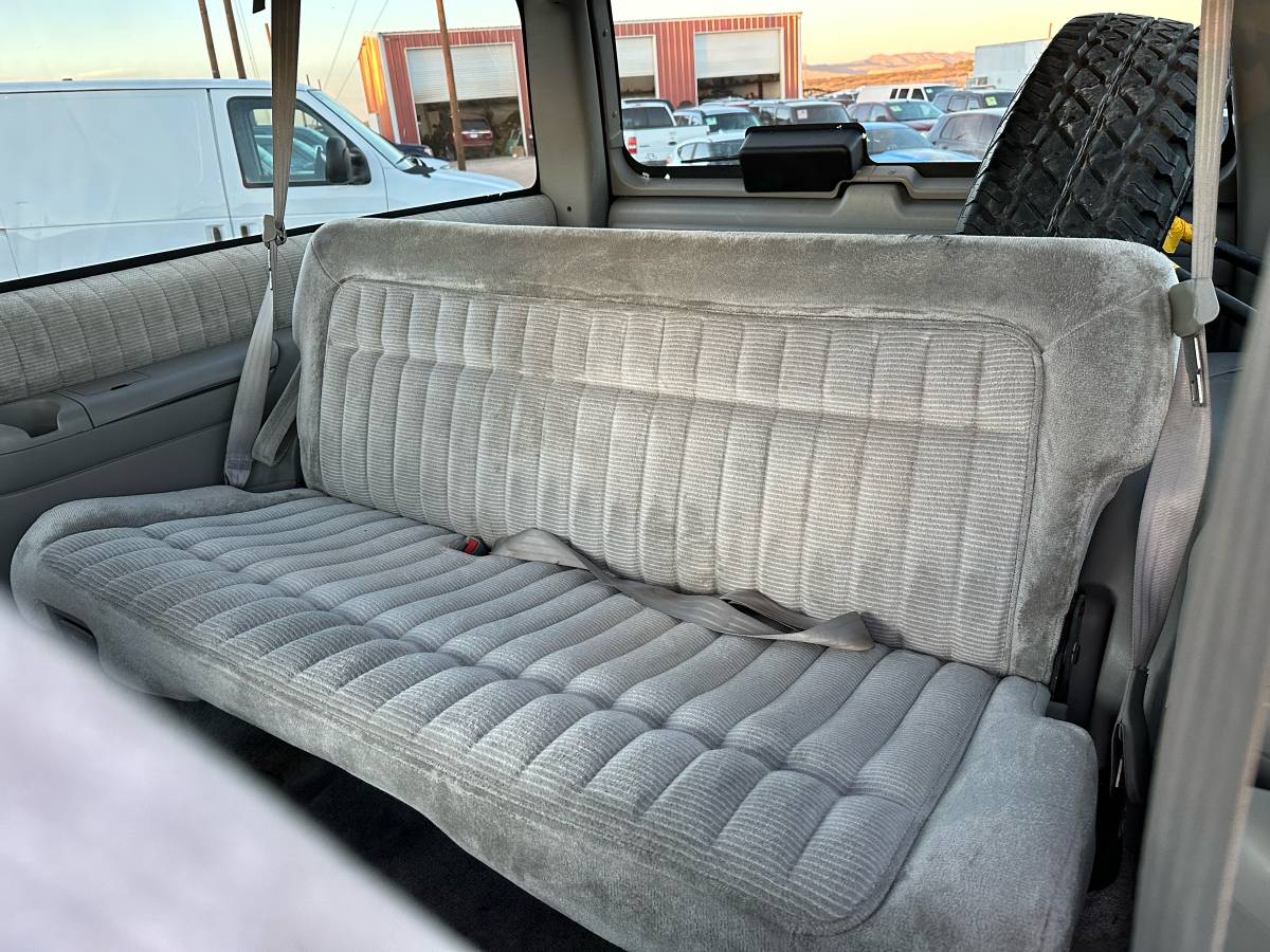 Chevrolet-Blazer-12-ton-nominal-1994-blue-10