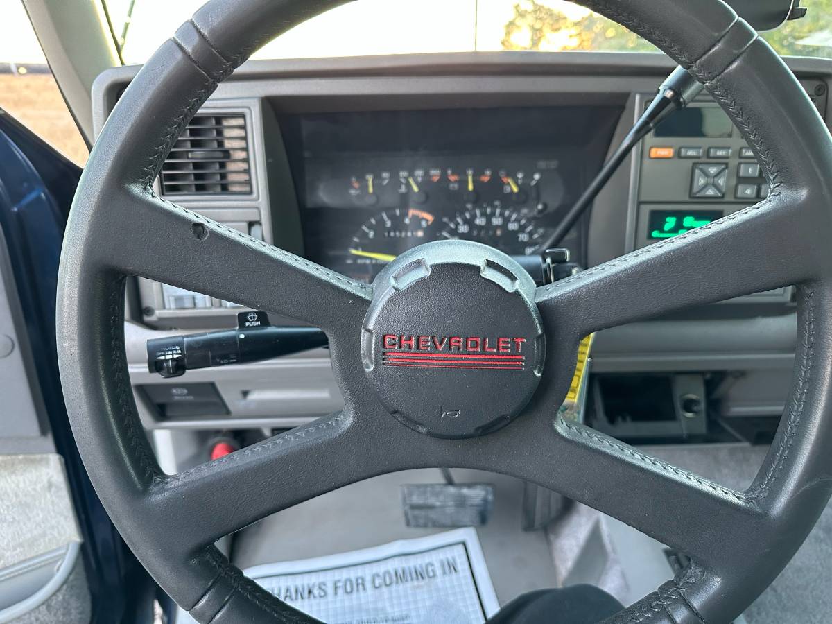 Chevrolet-Blazer-12-ton-nominal-1994-blue-11