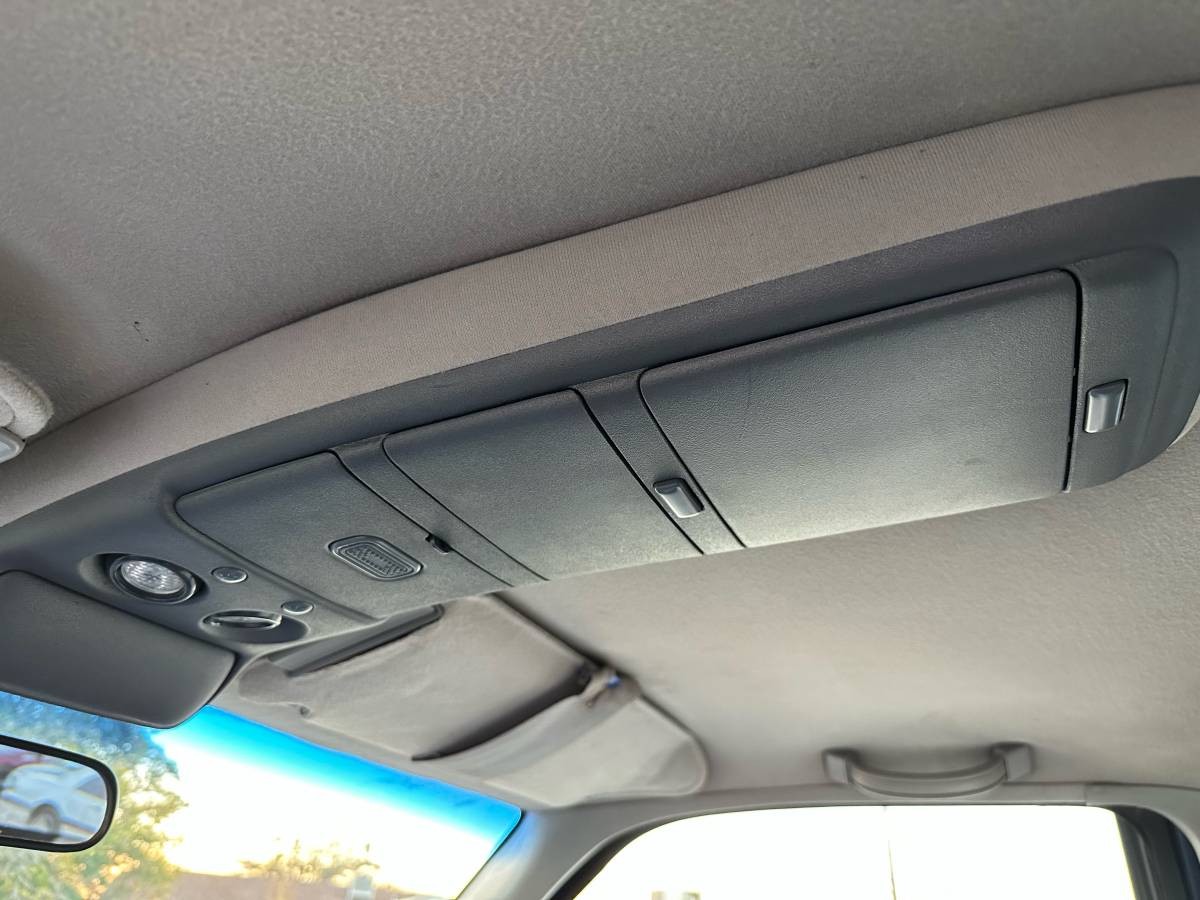 Chevrolet-Blazer-12-ton-nominal-1994-blue-19