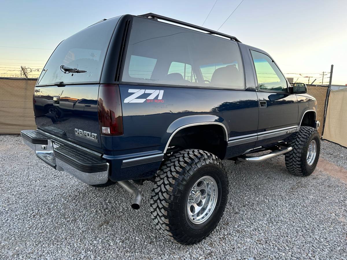 Chevrolet-Blazer-12-ton-nominal-1994-blue-5