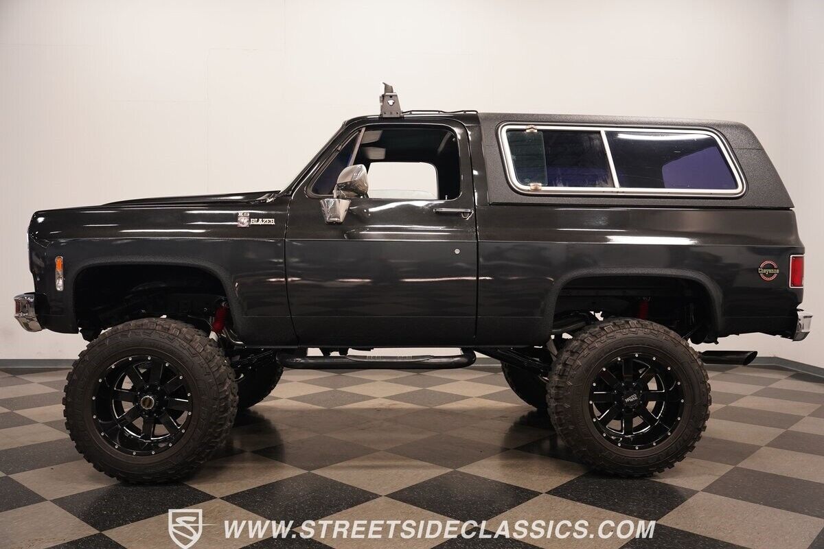 Chevrolet-Blazer-1977-SUV-9