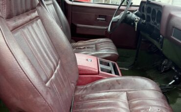 Chevrolet-Blazer-1984-SUV-17