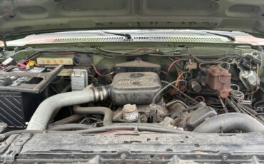 Chevrolet-Blazer-1984-SUV-21