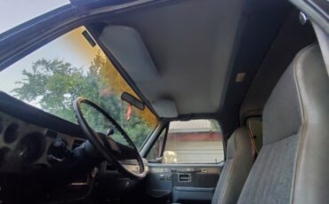 Chevrolet-Blazer-1986-11