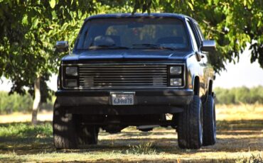 Chevrolet-Blazer-1986-2