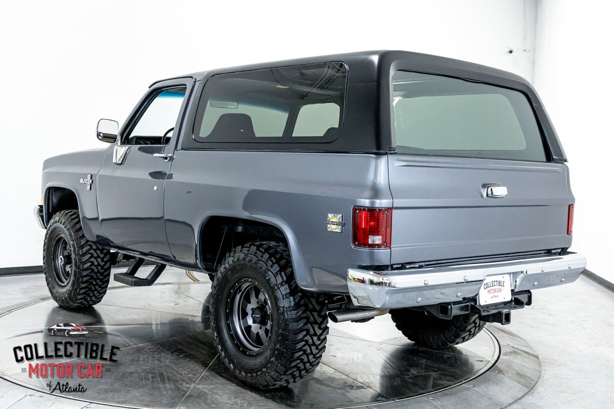 Chevrolet-Blazer-1987-11