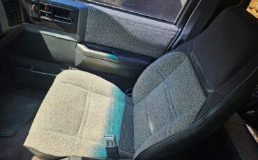 Chevrolet-Blazer-1987-17