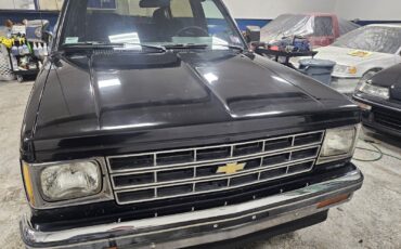 Chevrolet-Blazer-1987-4