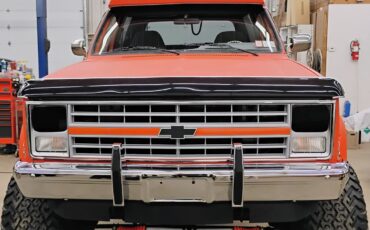Chevrolet-Blazer-1987-SUV-1