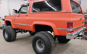 Chevrolet-Blazer-1987-SUV-10