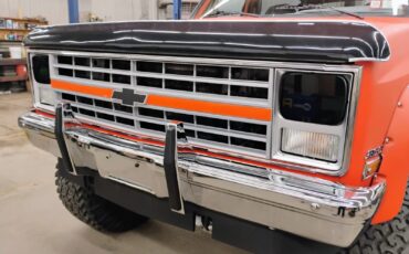 Chevrolet-Blazer-1987-SUV-2
