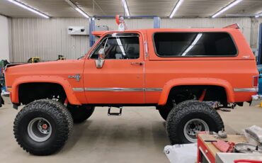 Chevrolet-Blazer-1987-SUV-8