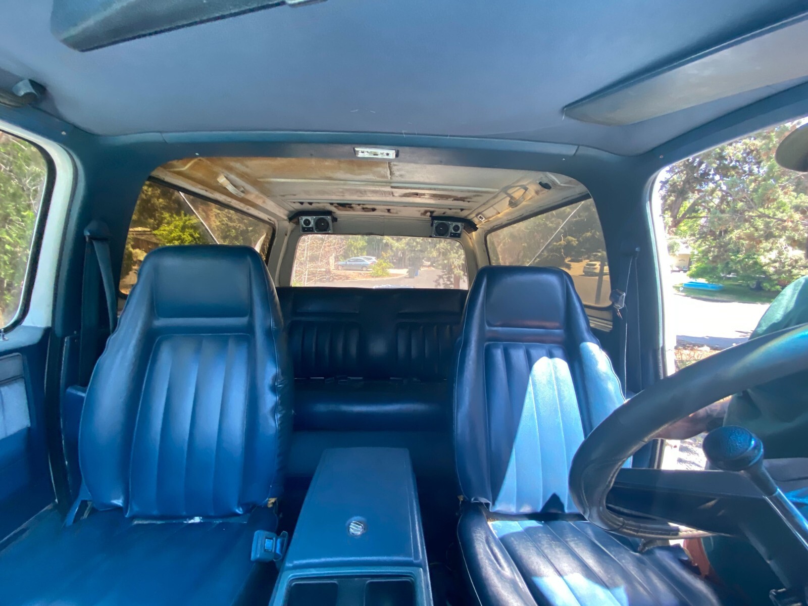 Chevrolet-Blazer-1988-SUV-10