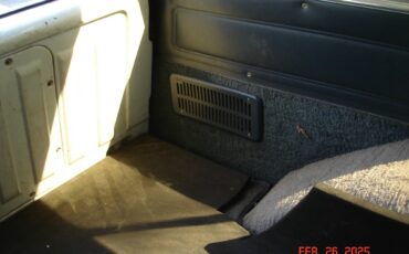 Chevrolet-Blazer-1989-SUV-18