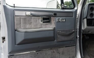 Chevrolet-Blazer-1989-SUV-31