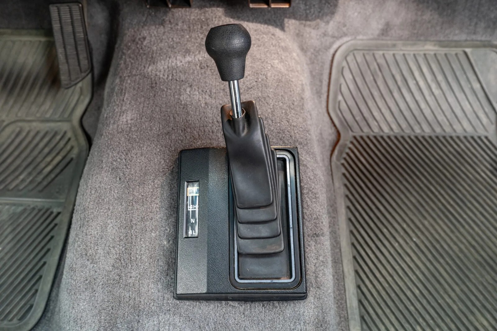 Chevrolet-Blazer-1989-SUV-38