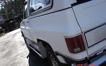 Chevrolet-Blazer-1989-SUV-4