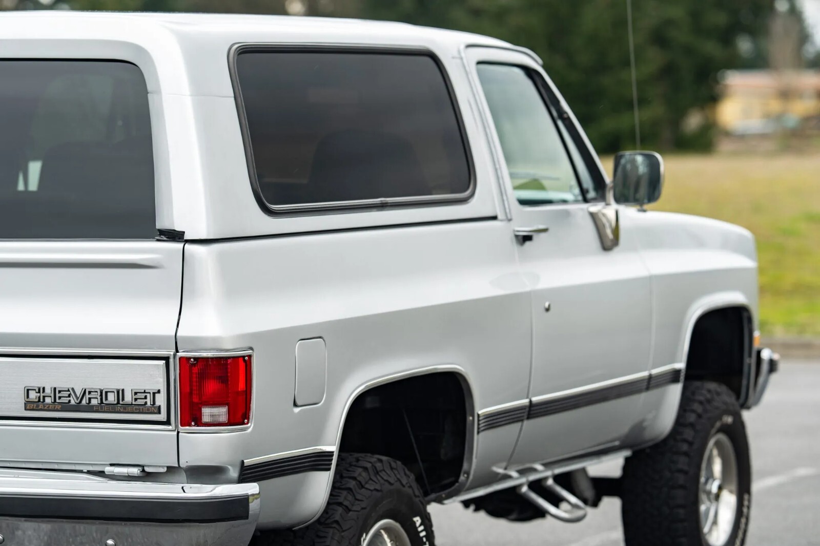 Chevrolet-Blazer-1989-SUV-8